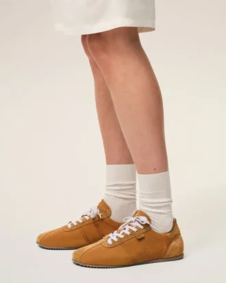 Brune, myke sneakers i nylon