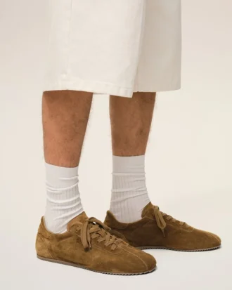 Brune, myke sneakers i okseskinn