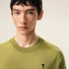 Grønn Ami de Coeur Sweater i ull med rund hals