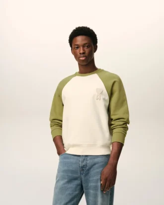Hvit og grønn Ami de Coeur-sweatshirt i bomullstrikk