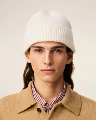 Hvit ull-Ami de Coeur Beanie
