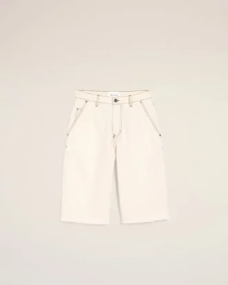 Hvite bomullsshorts med vid passform